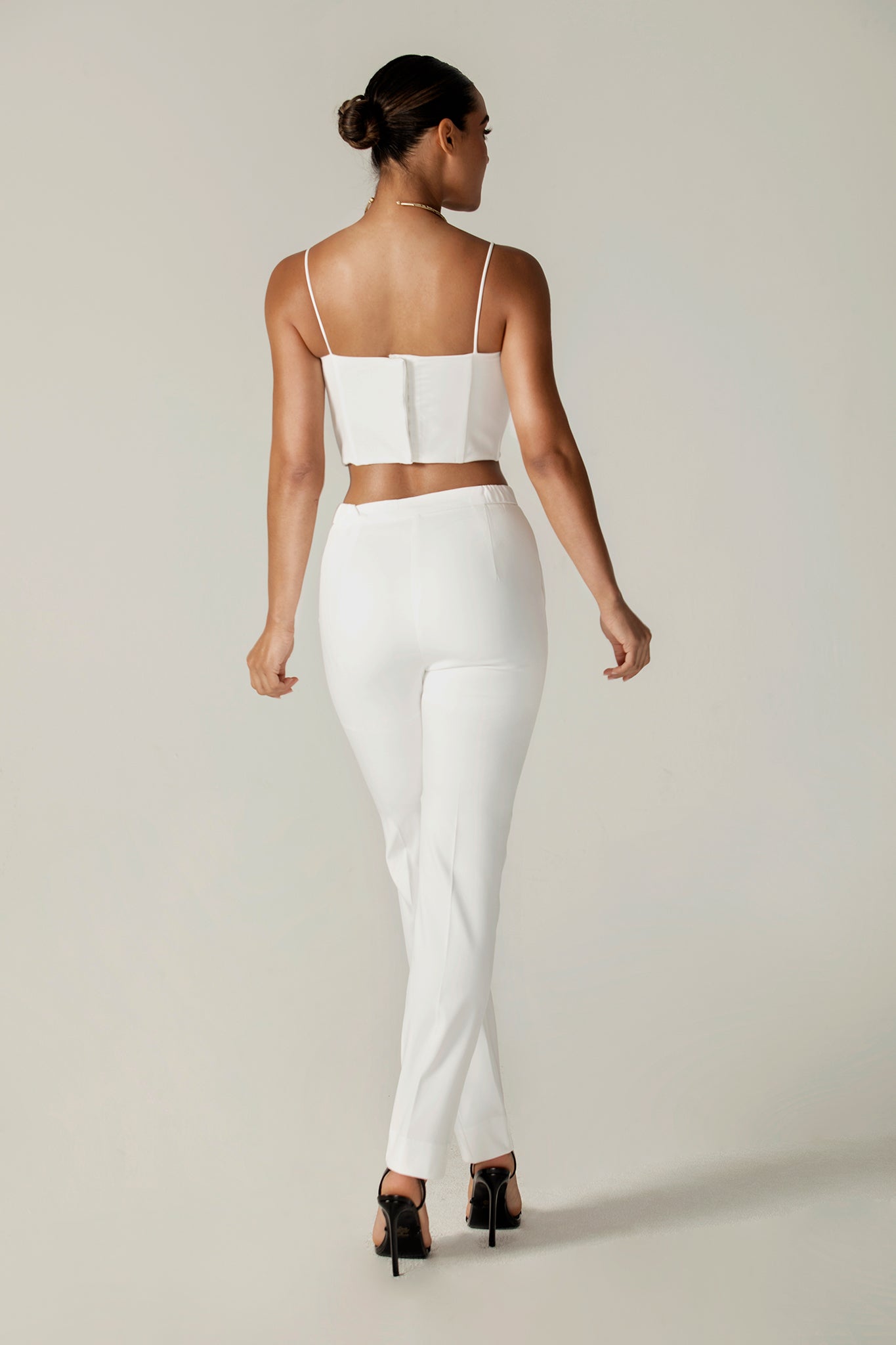 Cleo Tailored Straight Pants (Off White)