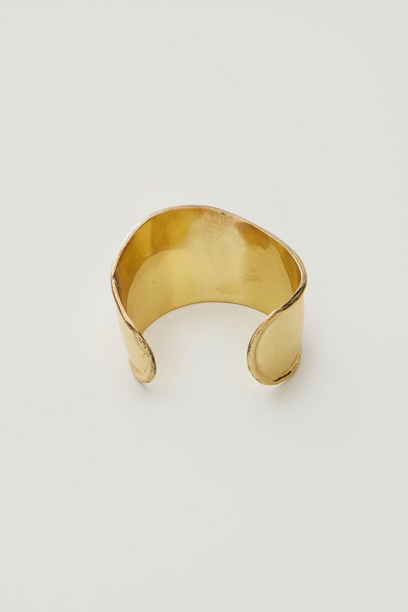 Koiba Handmade Ethnic Bracelet (Antique Gold)