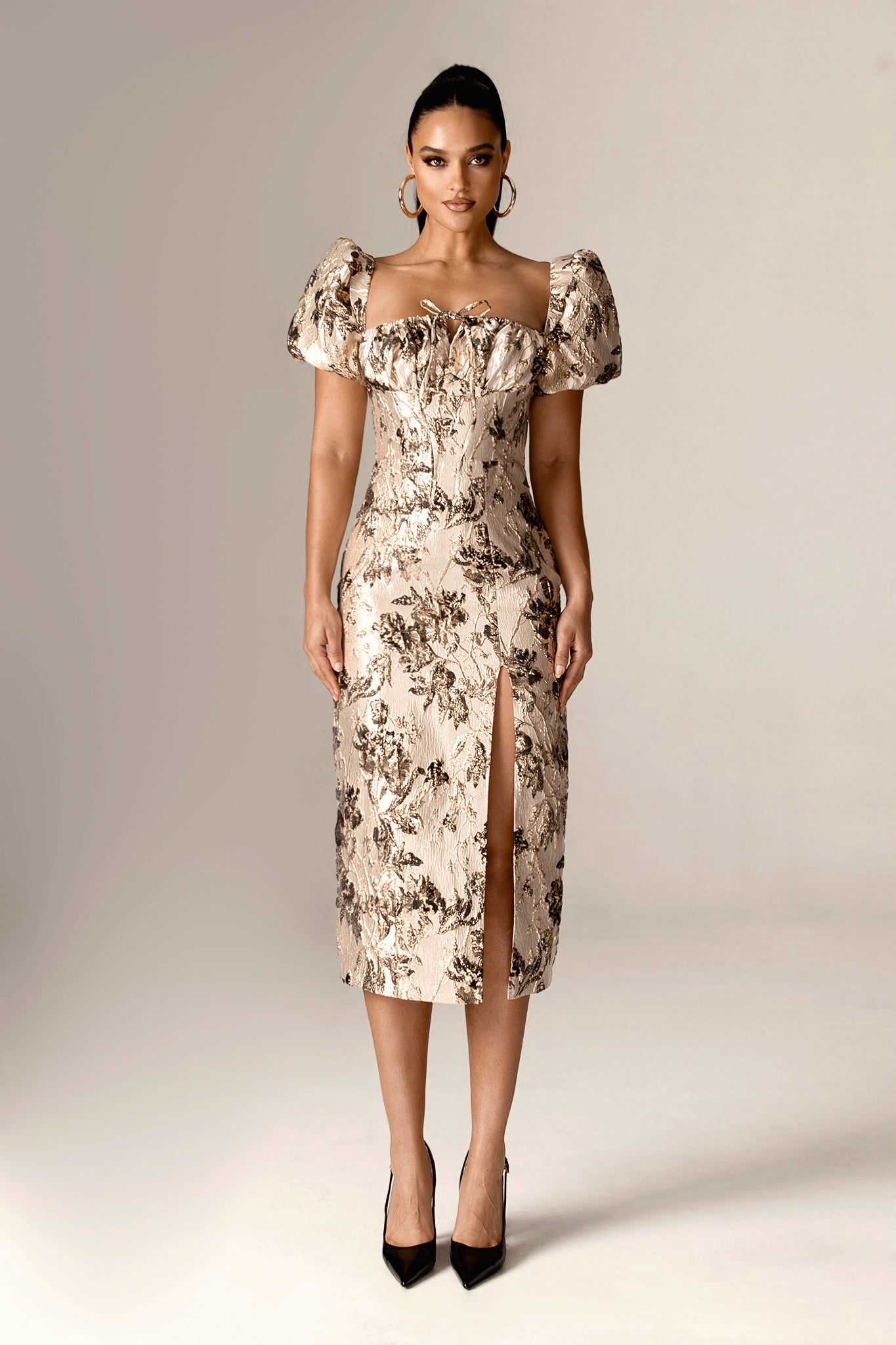 Neddra Jacquard Midi Dress (Gold Floral)