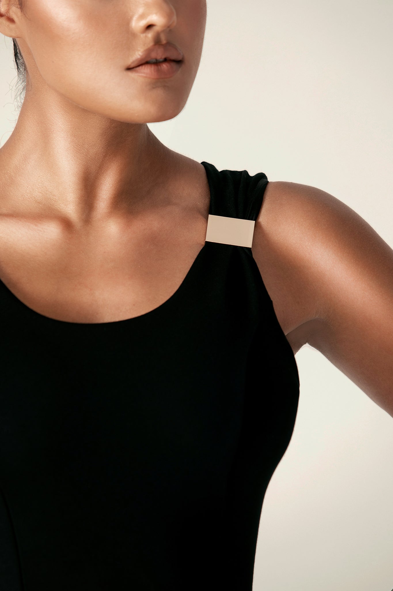 Pamela Modern Dress (Black)