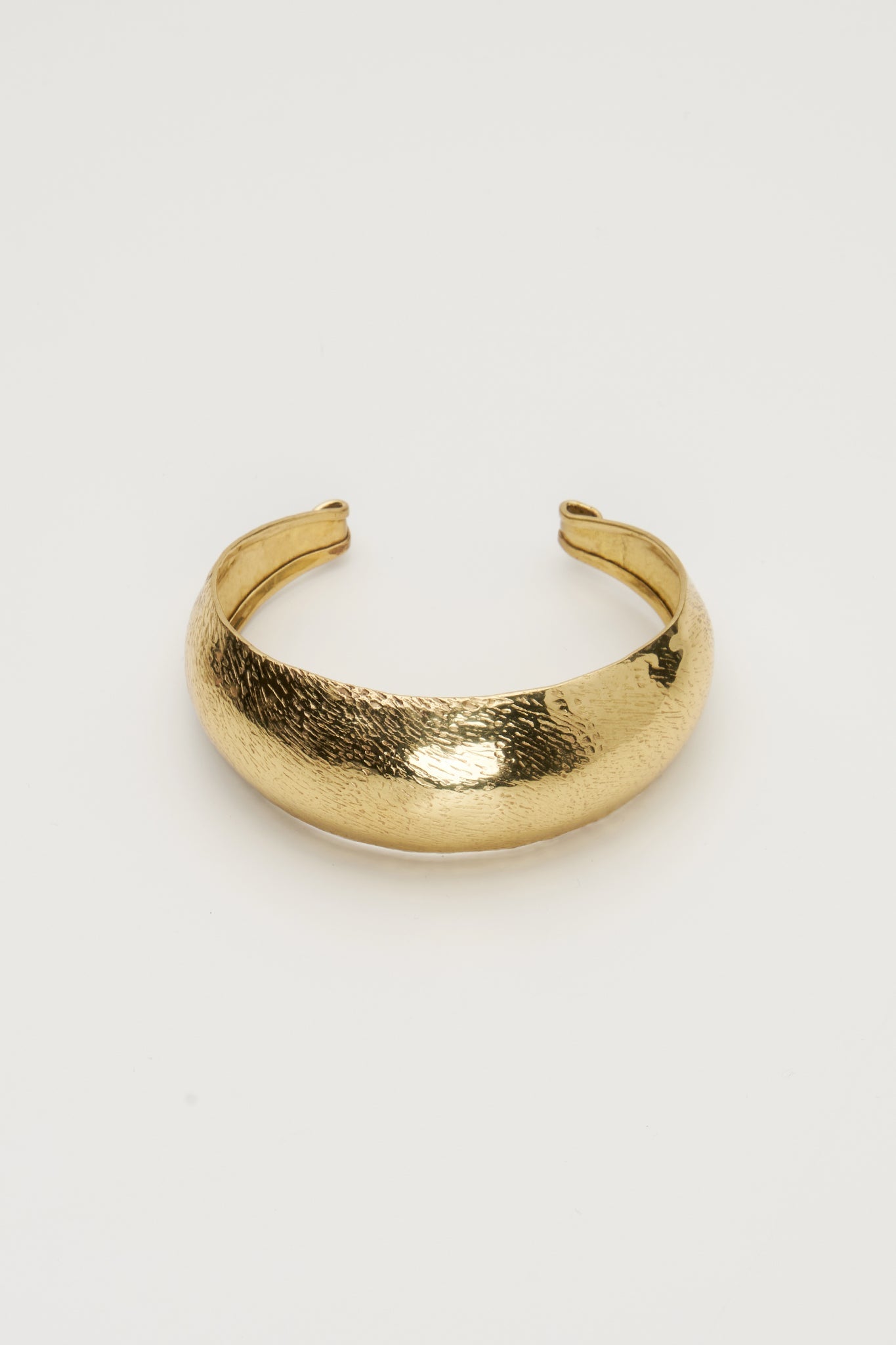 Becky Handmade Ethnic Bracelet (Gold)