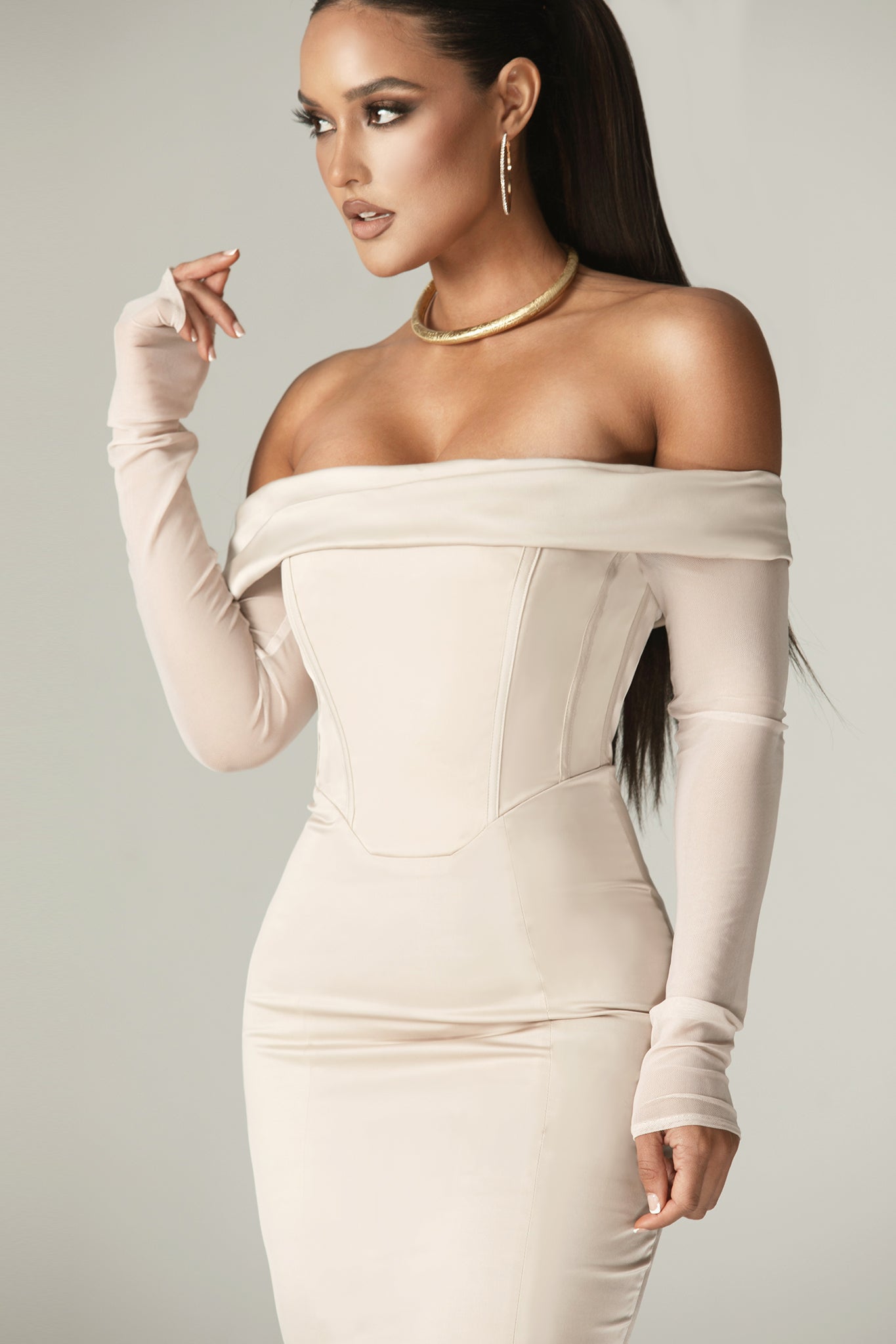 Giulia Mermaid Corset Maxi Gown (Champagne)