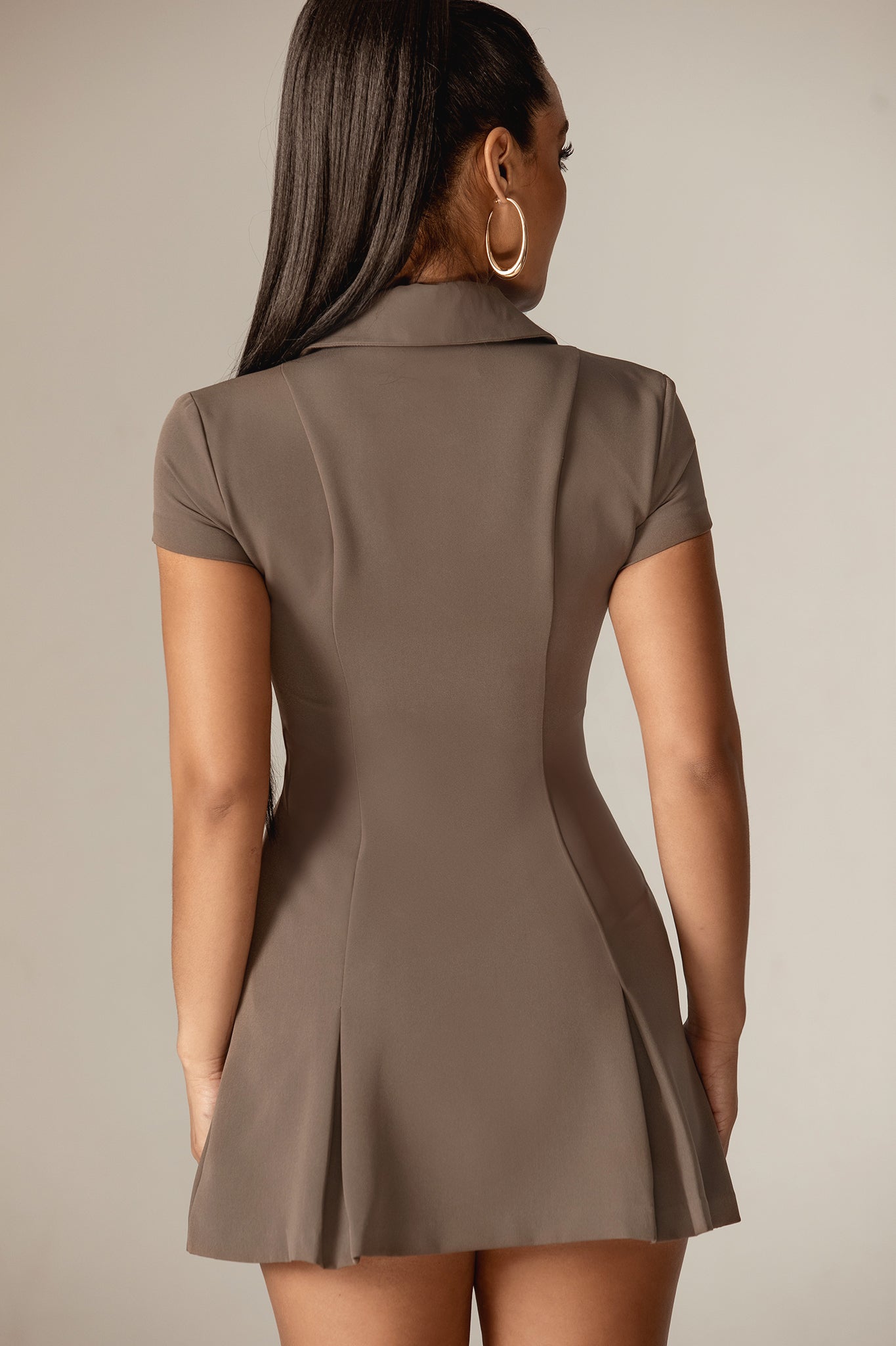 Nykia Short Sleeves Fitted Mini Dress (Olive)