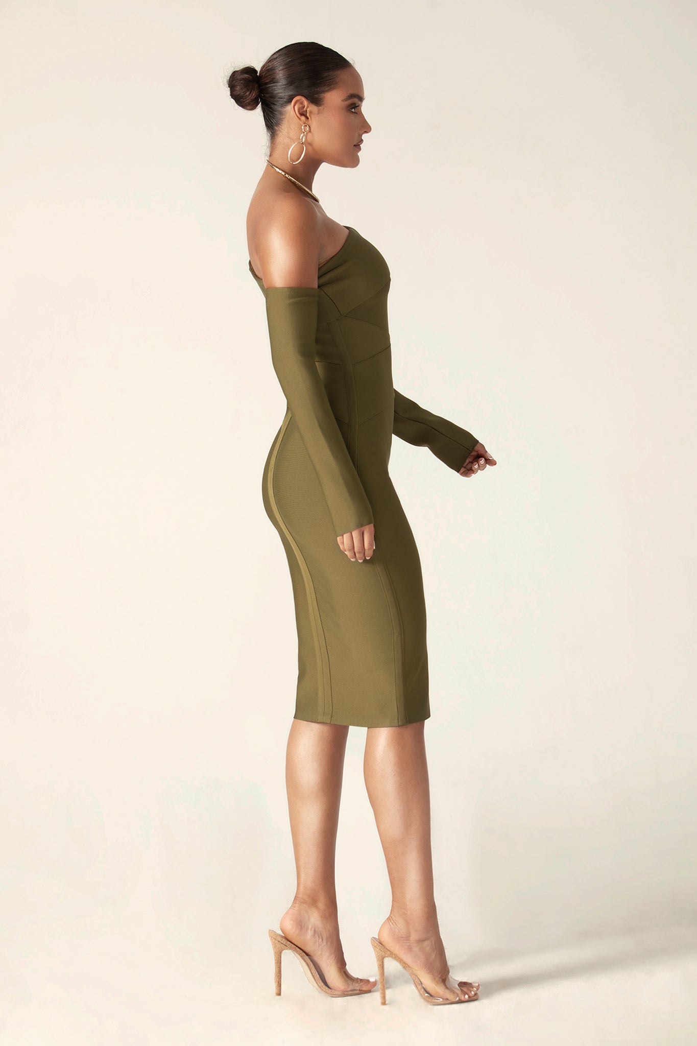 Shiva Off-Shoulder Bandage Midi Dress (Olive Green)