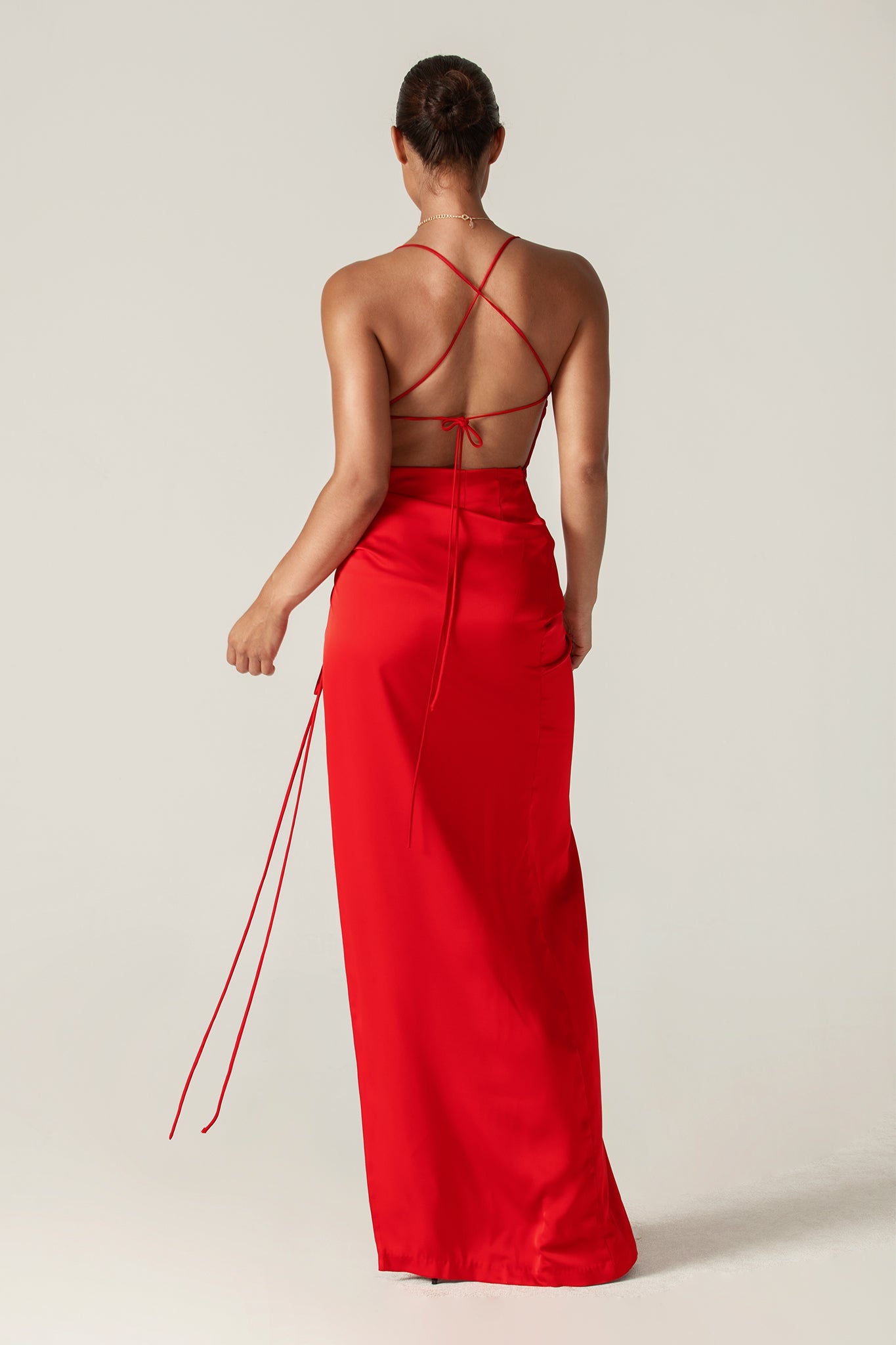 Reva Cowl Neckline Sheath Backless Maxi Dress (Red)
