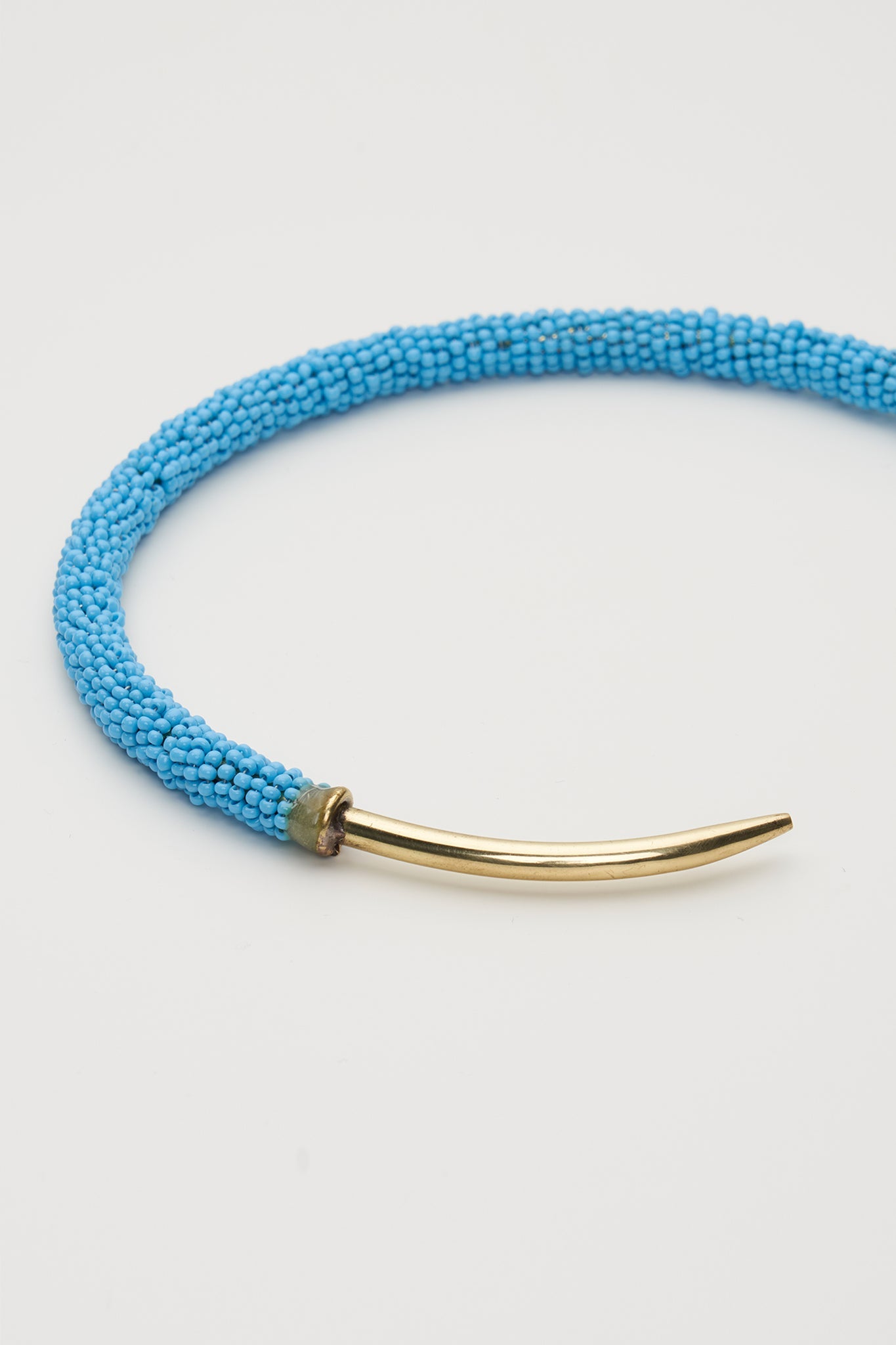 Yulia Handmade Turquoise Seeds Choker (Turquoise)