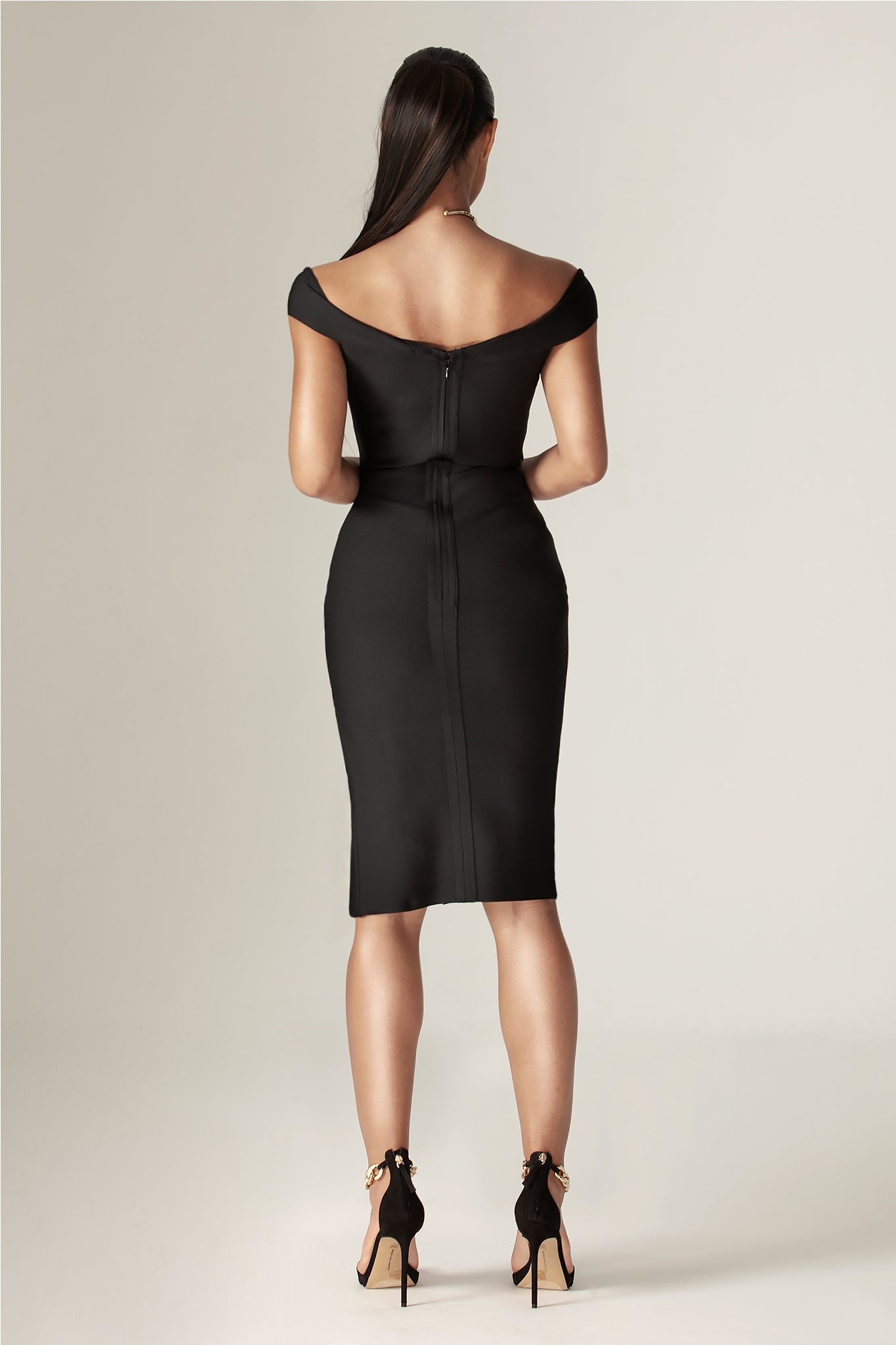 Jade Off-Shoulder Bandage Dress (Black)