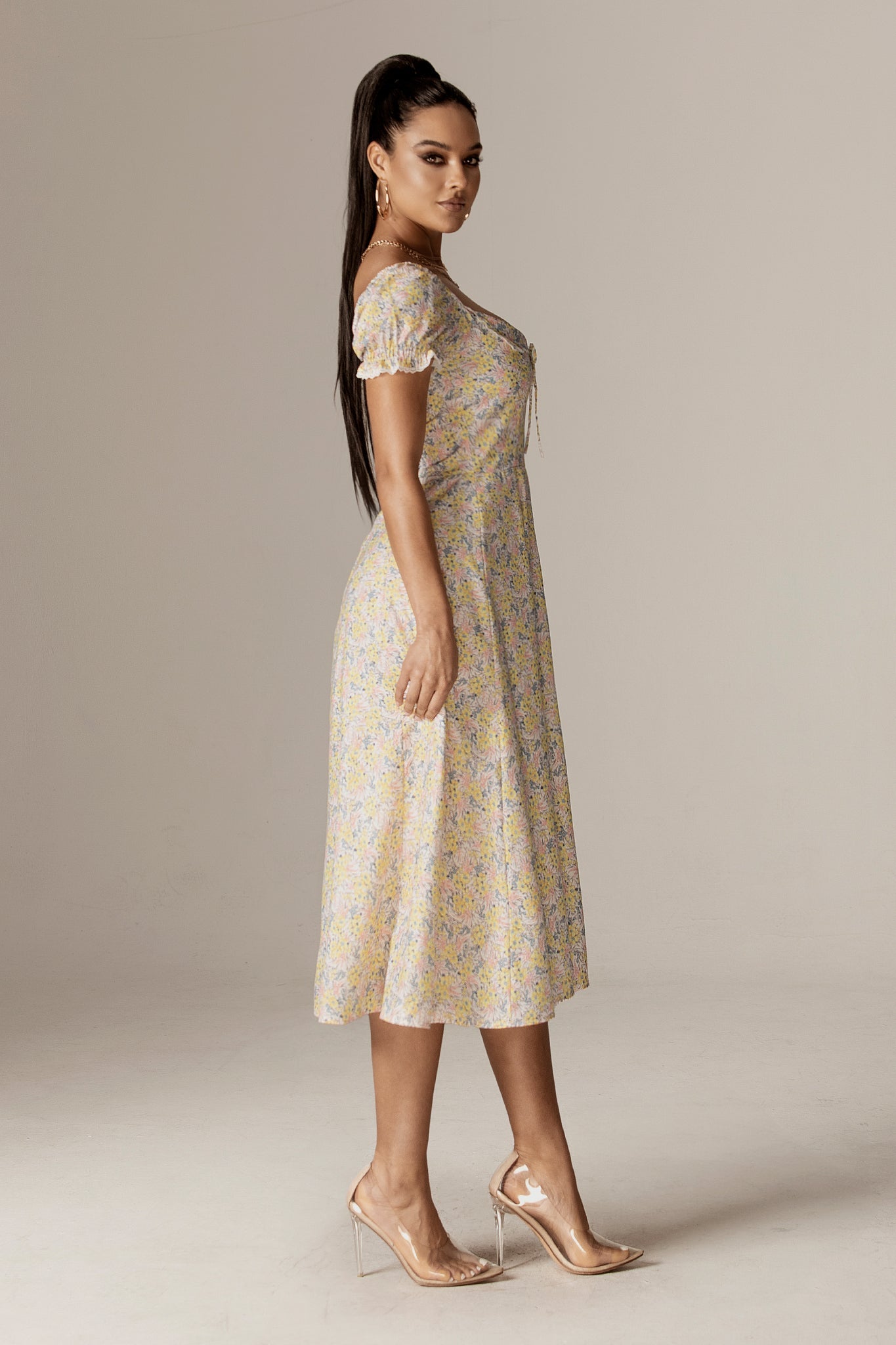 Kentra Sweetheart Puff Sleeves Midi Sundress (English Garden)
