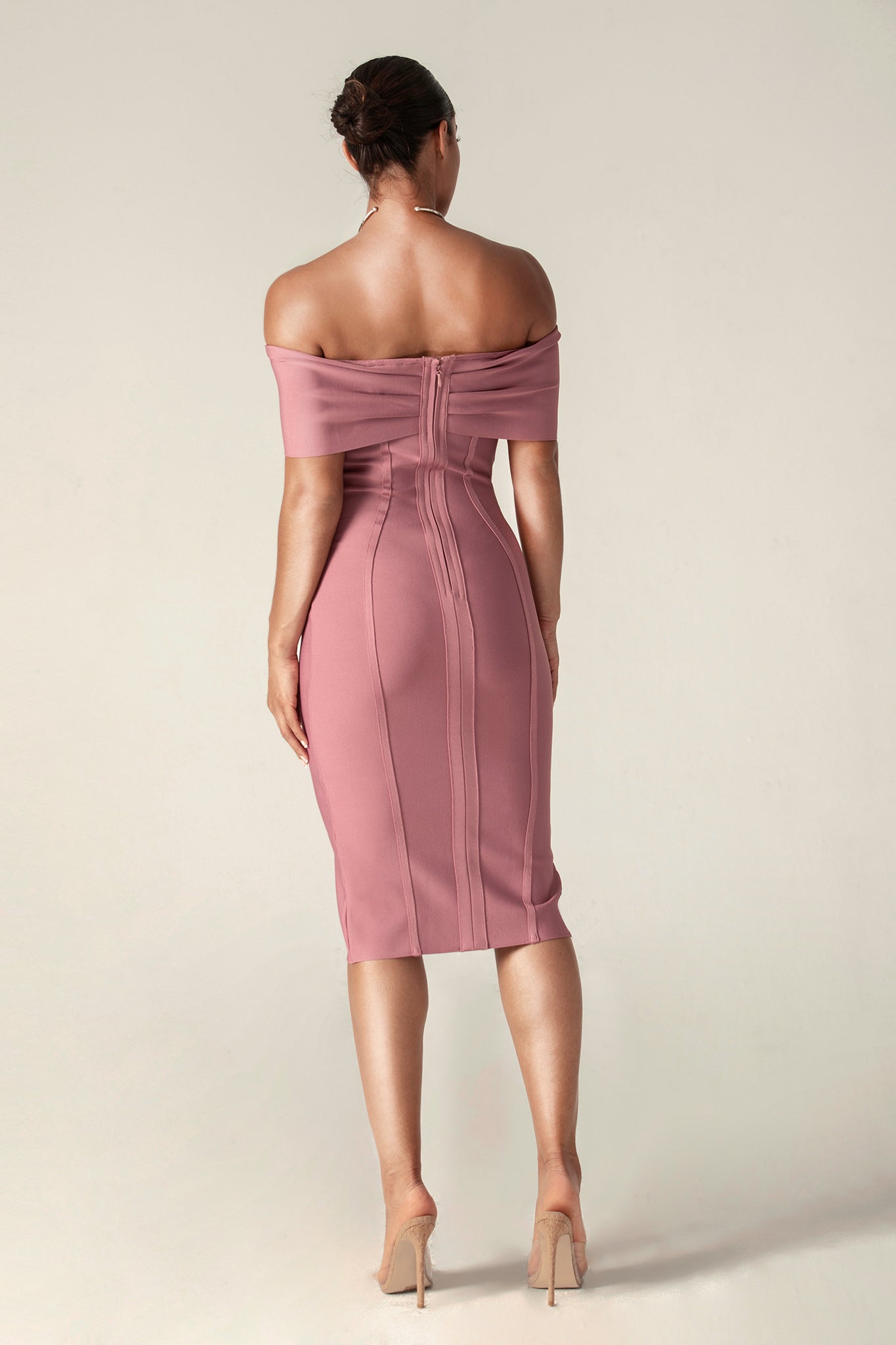 Miel Off Shoulder Bandage Dress (Thulian Pink)