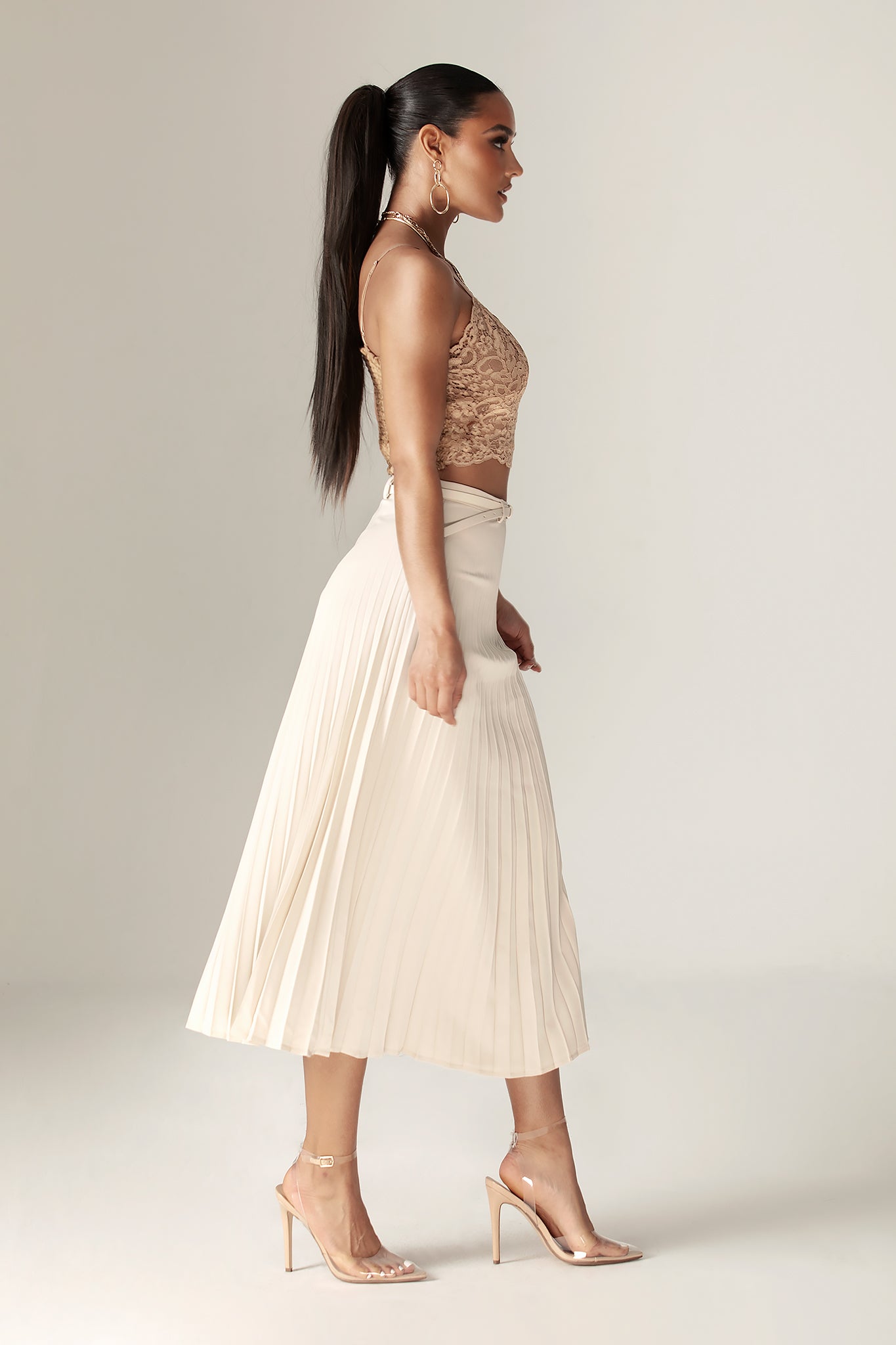 Camille Lace Straps Crop top (Nude)
