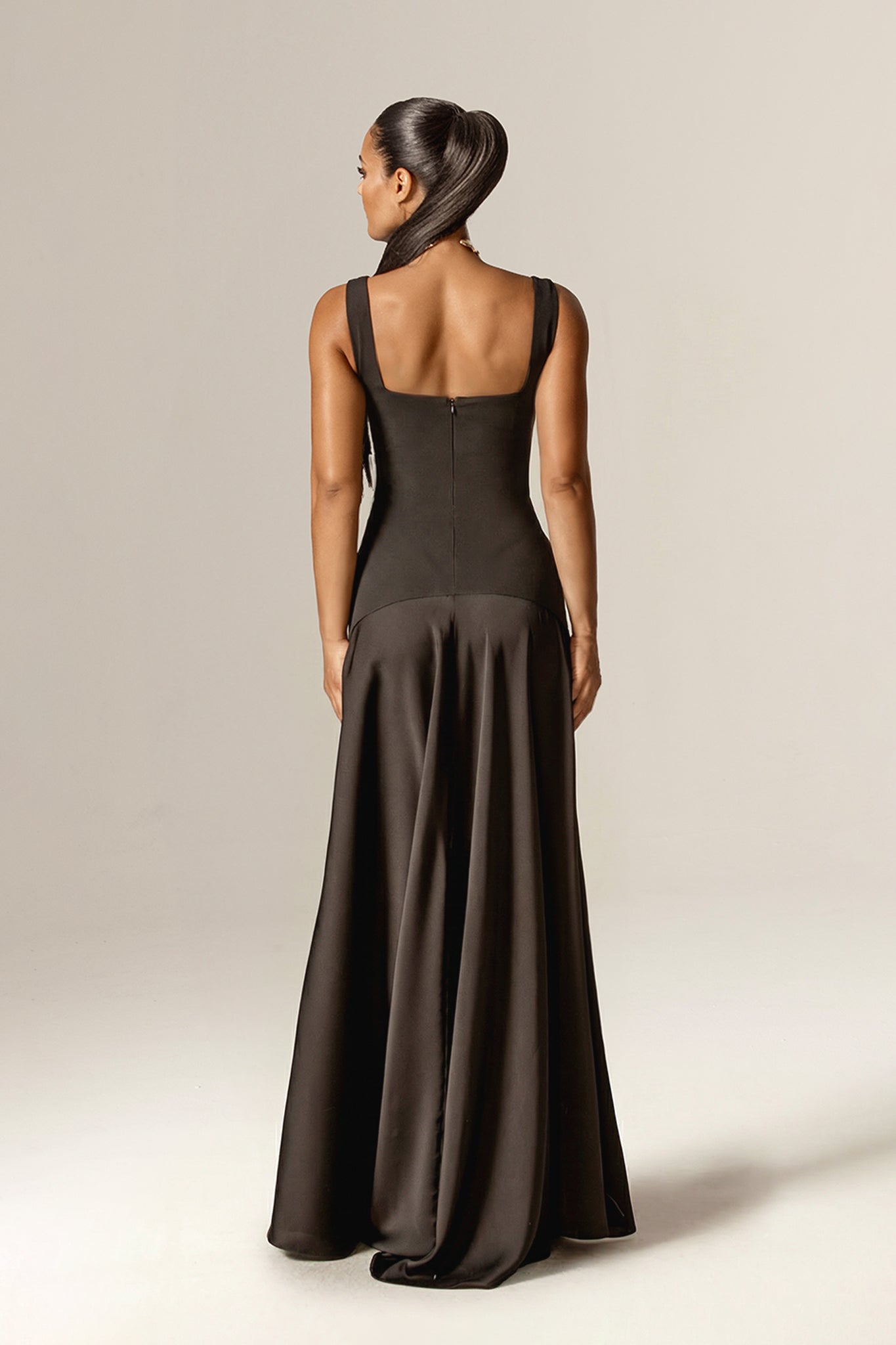 Beverly Square Neck Crepe Maxi Dress (Black)