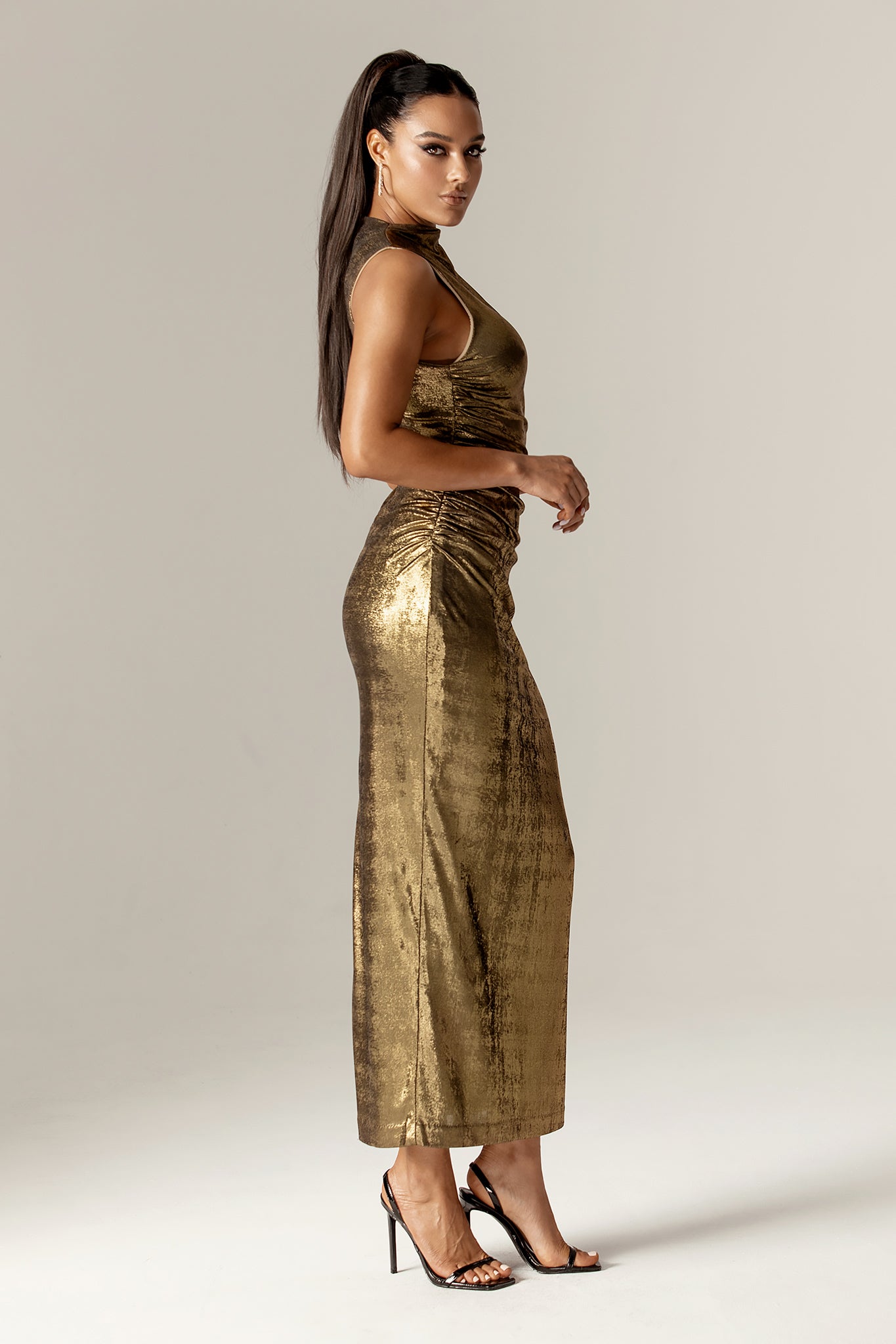 Doreena Metallic Ruched Maxi Dress (Gold)