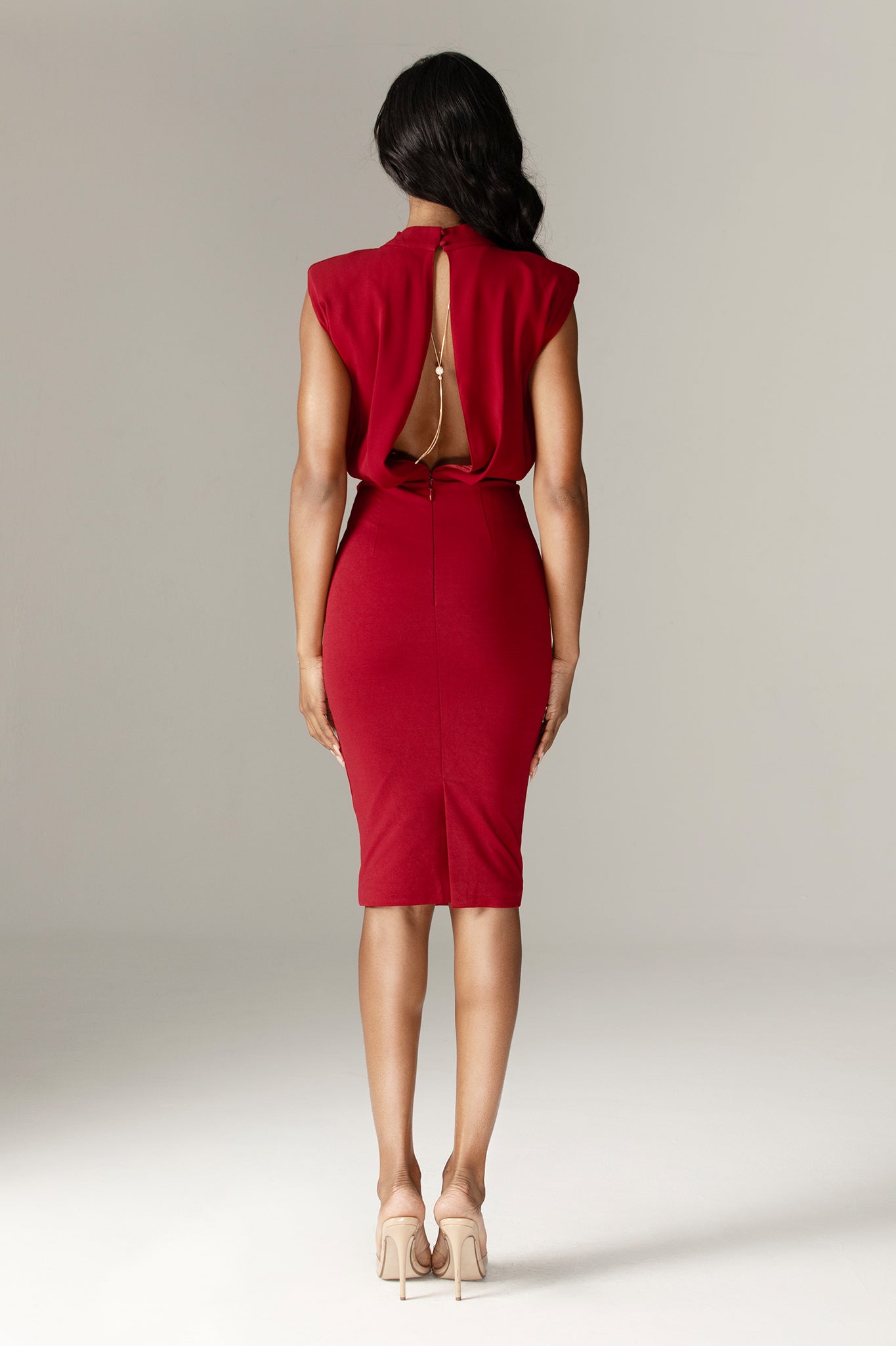 Maxine Crepe Midi Dress (Maroon)