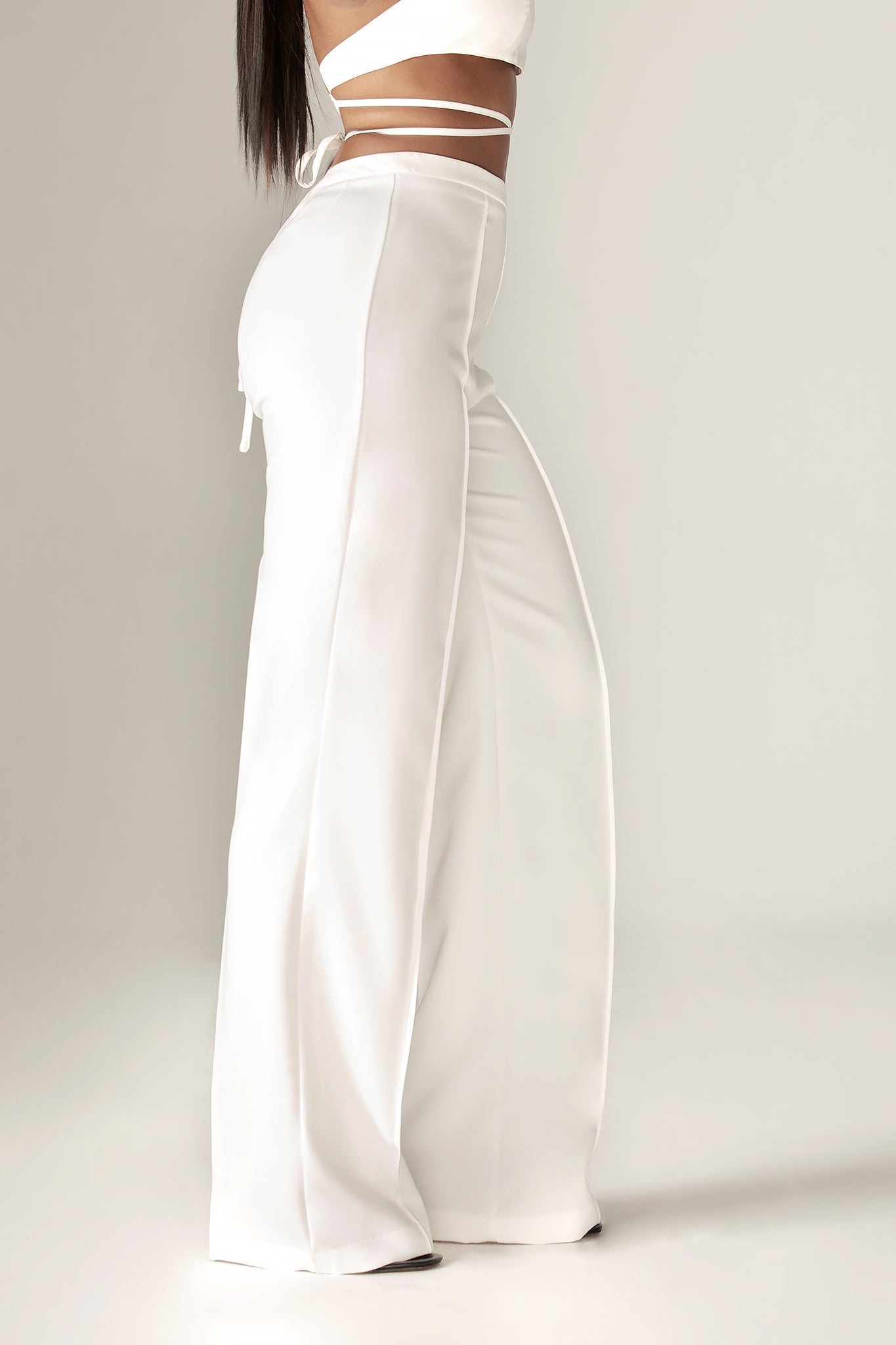 Lena Loose Fit Pants (Off White)