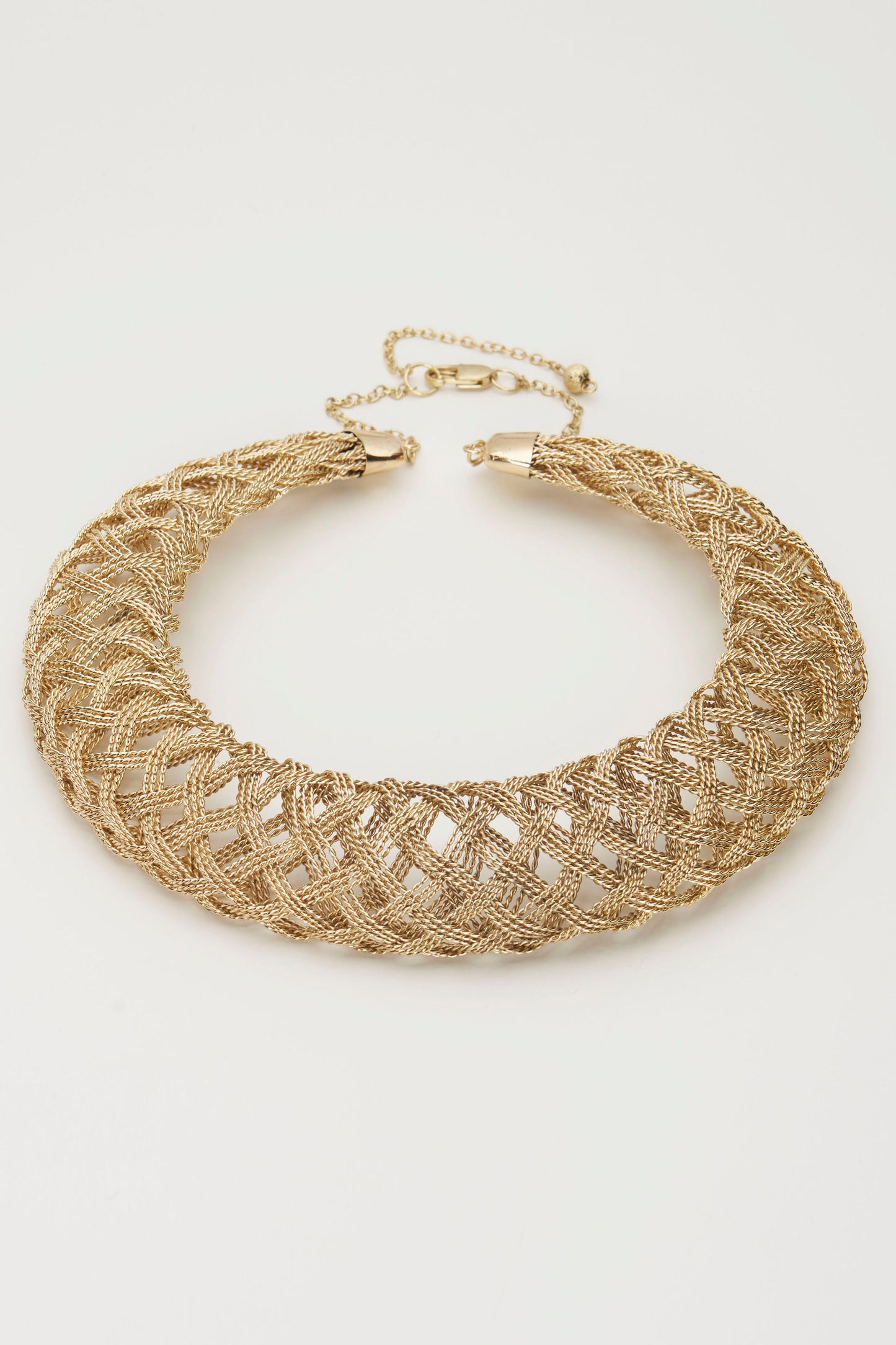 Rosa Handmade Wicker Necklace (Gold)